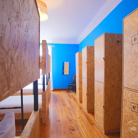 Vandrerhjem Santa Maria Funchal (Madeira)