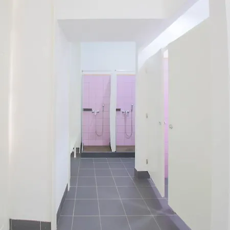 Santa Maria Hostel *
